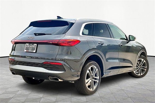 Used 2025 Audi Q5 Premium image 2