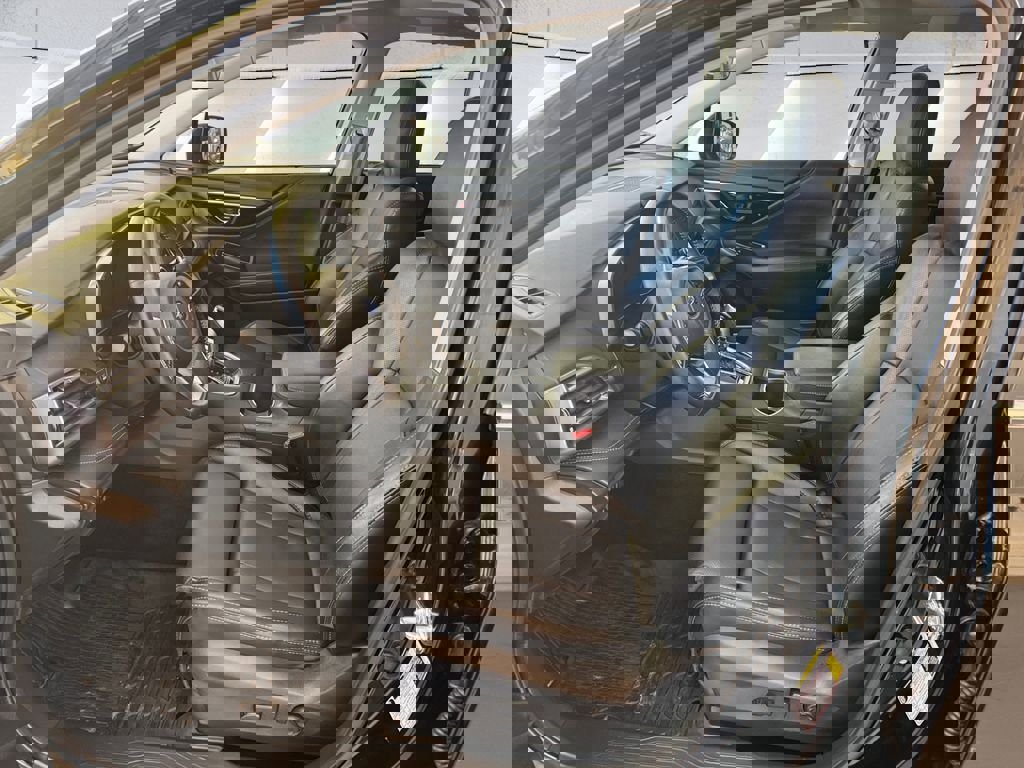 Used 2025 Subaru Outback Limited image 7