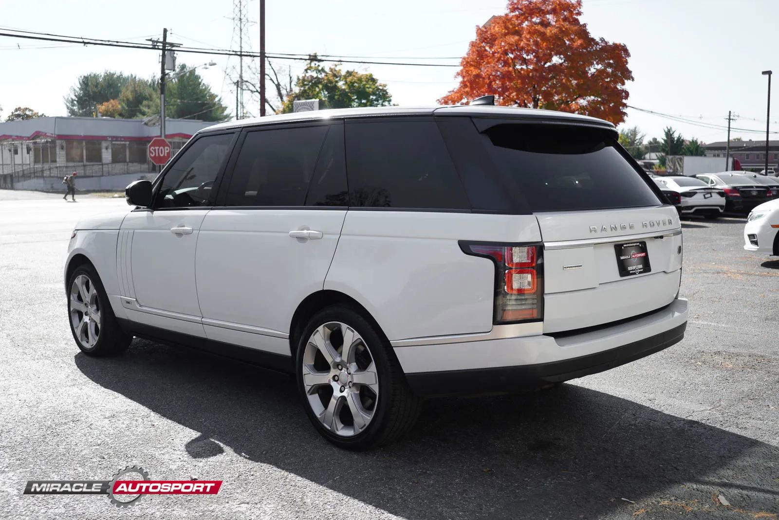 Used 2017 Land Rover Range Rover Long Wheelbase Supercharged image 5
