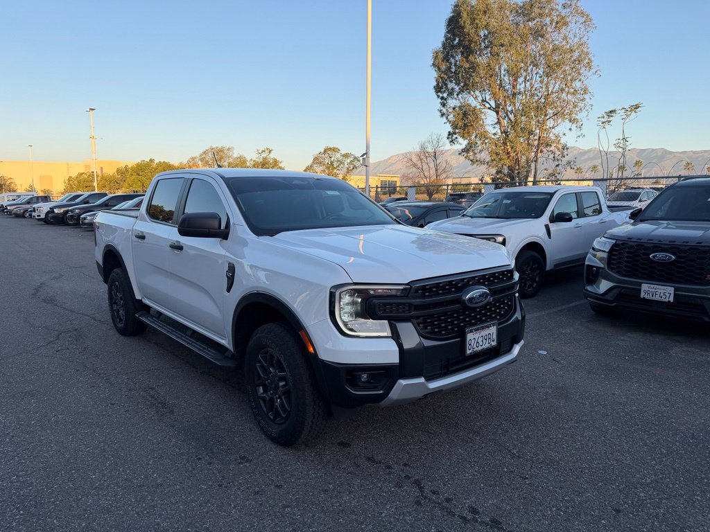 Used 2024 Ford Ranger XLT w/ FX4 Off-Road Package AWD/4WD image 2