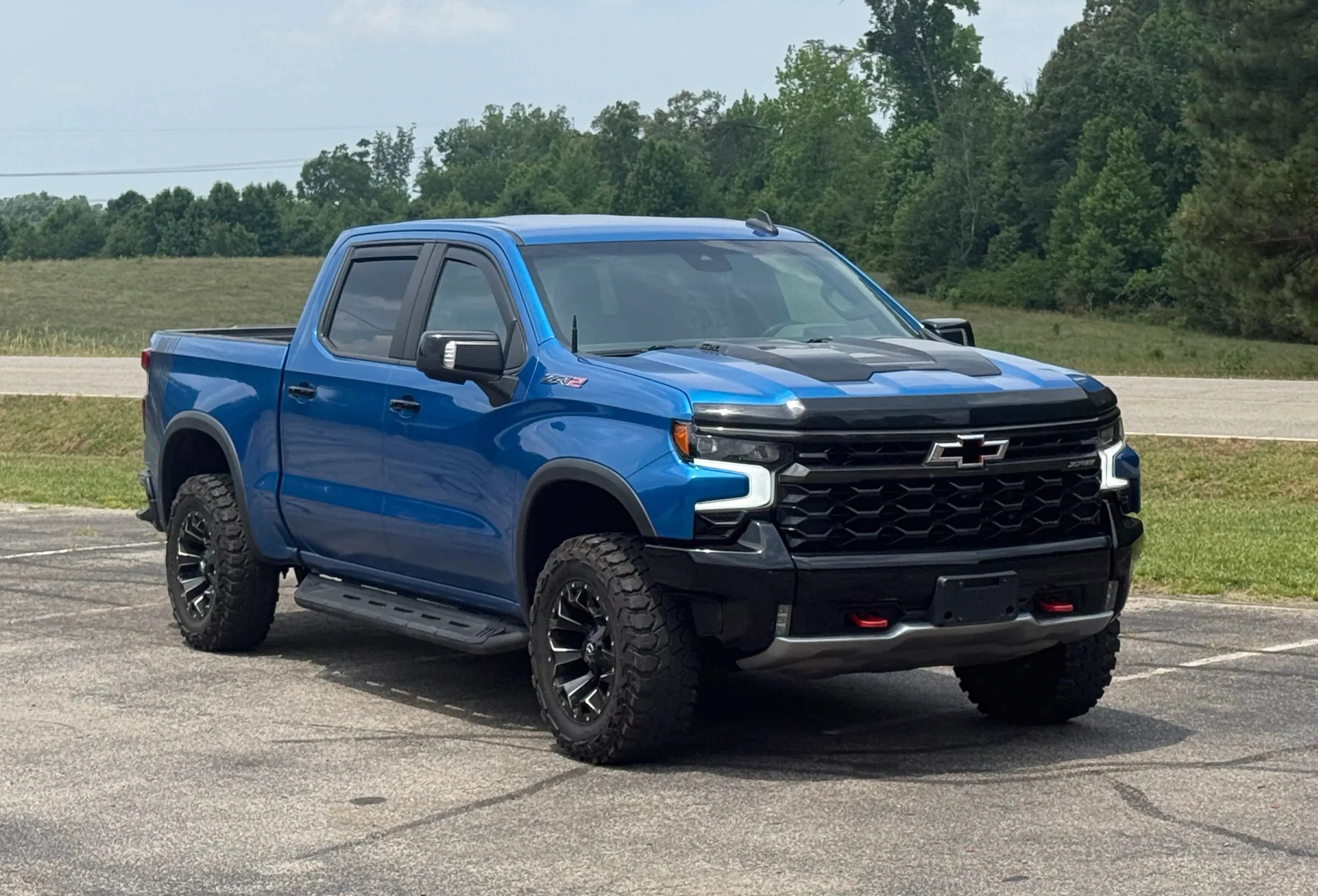 Used 2022 Chevrolet Silverado 1500 ZR2 AWD/4WD image 1