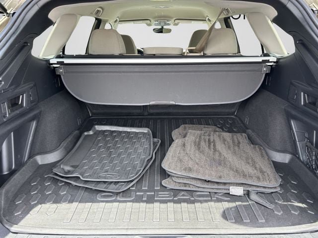 Used 2020 Subaru Outback Premium AWD/4WD image 15
