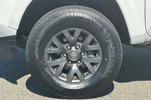 Used 2023 Toyota Tacoma SR5 RWD image 30