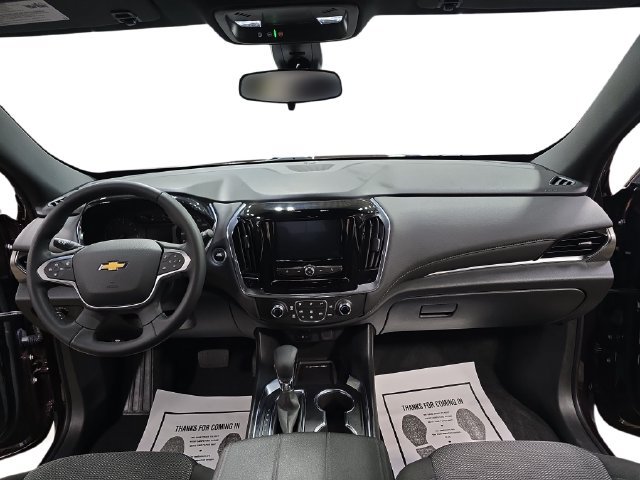 Used 2023 Chevrolet Traverse LT w/ LPO, Floor Liner Package FWD image 12