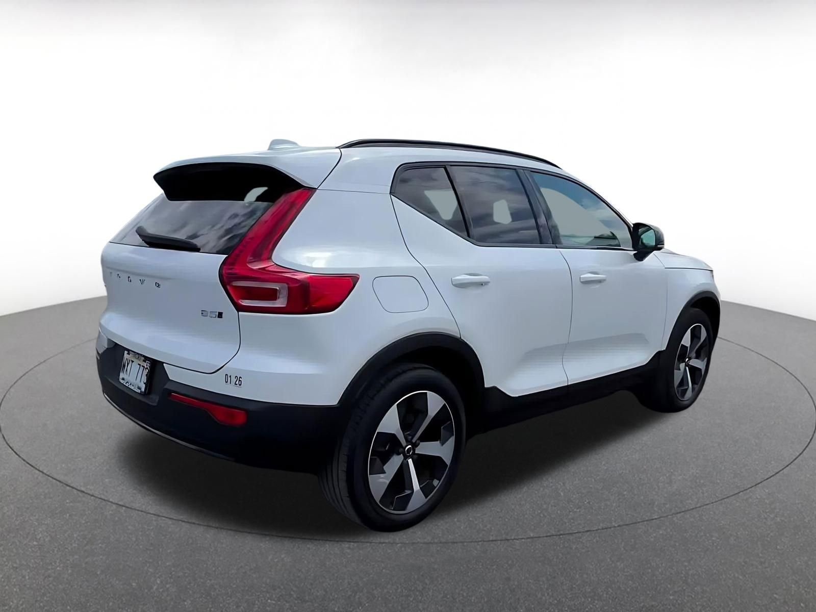 Used 2024 Volvo XC40 B5 Core AWD/4WD image 15