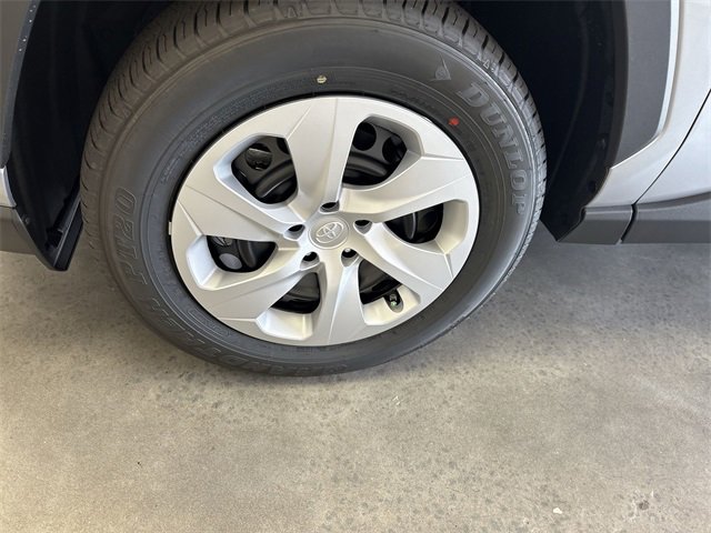 Used 2025 Toyota RAV4 LE image 13