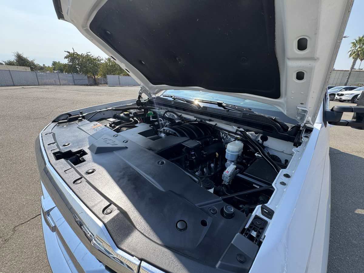 Used 2018 Chevrolet Silverado 1500 LT w/ Trailering Package AWD/4WD image 41