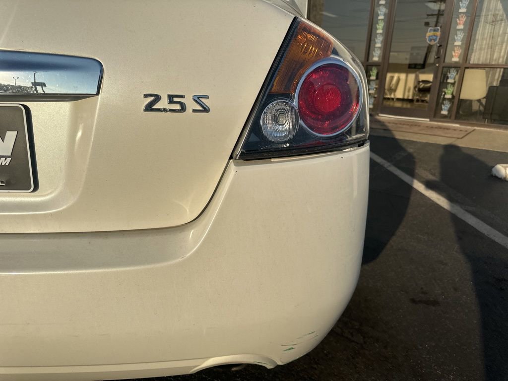 Used 2012 Nissan Altima 2.5 S image 7