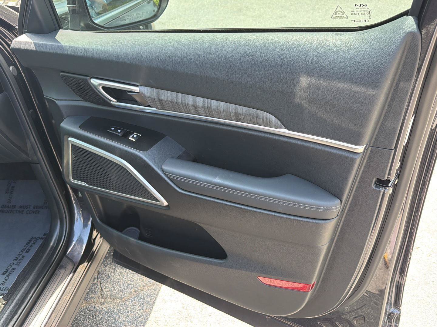 Used 2025 Kia Telluride EX FWD image 15