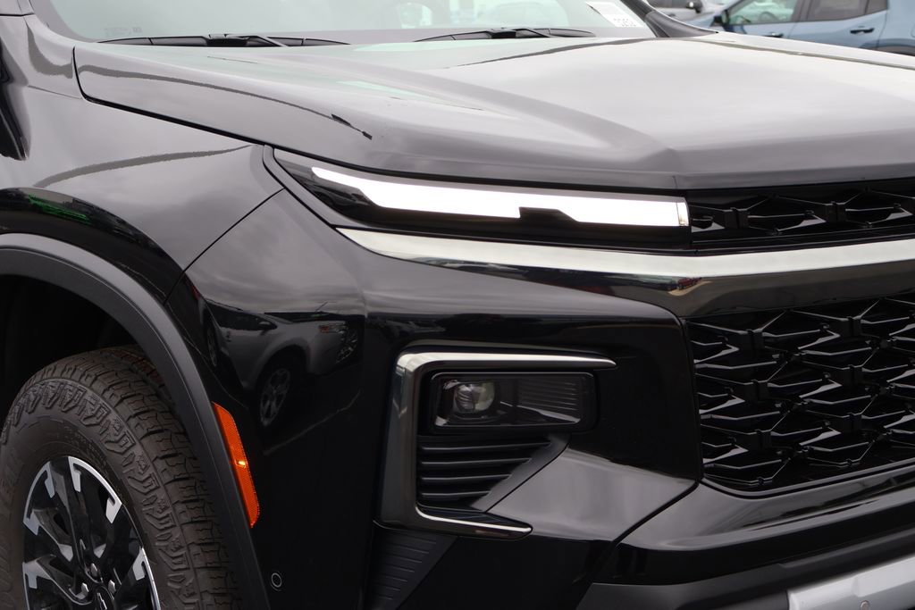 New 2026 Chevrolet Traverse Z71 image 3