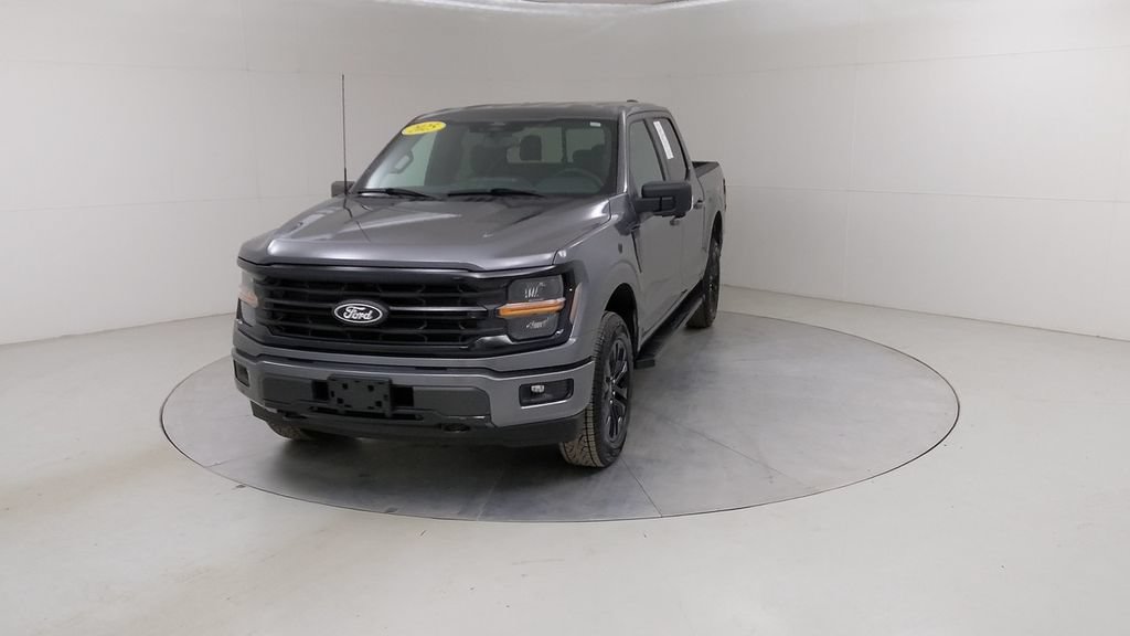 Used 2025 Ford F150 XLT w/ Equipment Group 302A MID AWD/4WD image 9