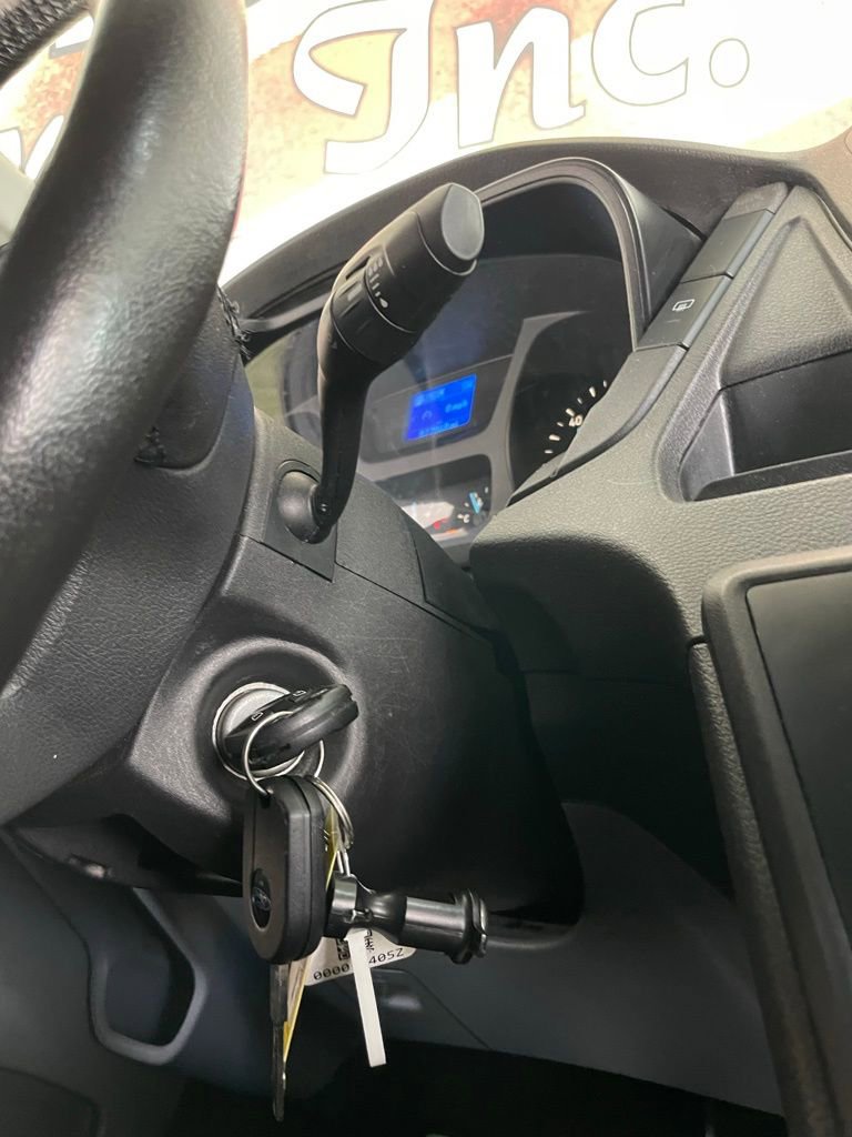 Used 2017 Ford Transit 150 XL image 24