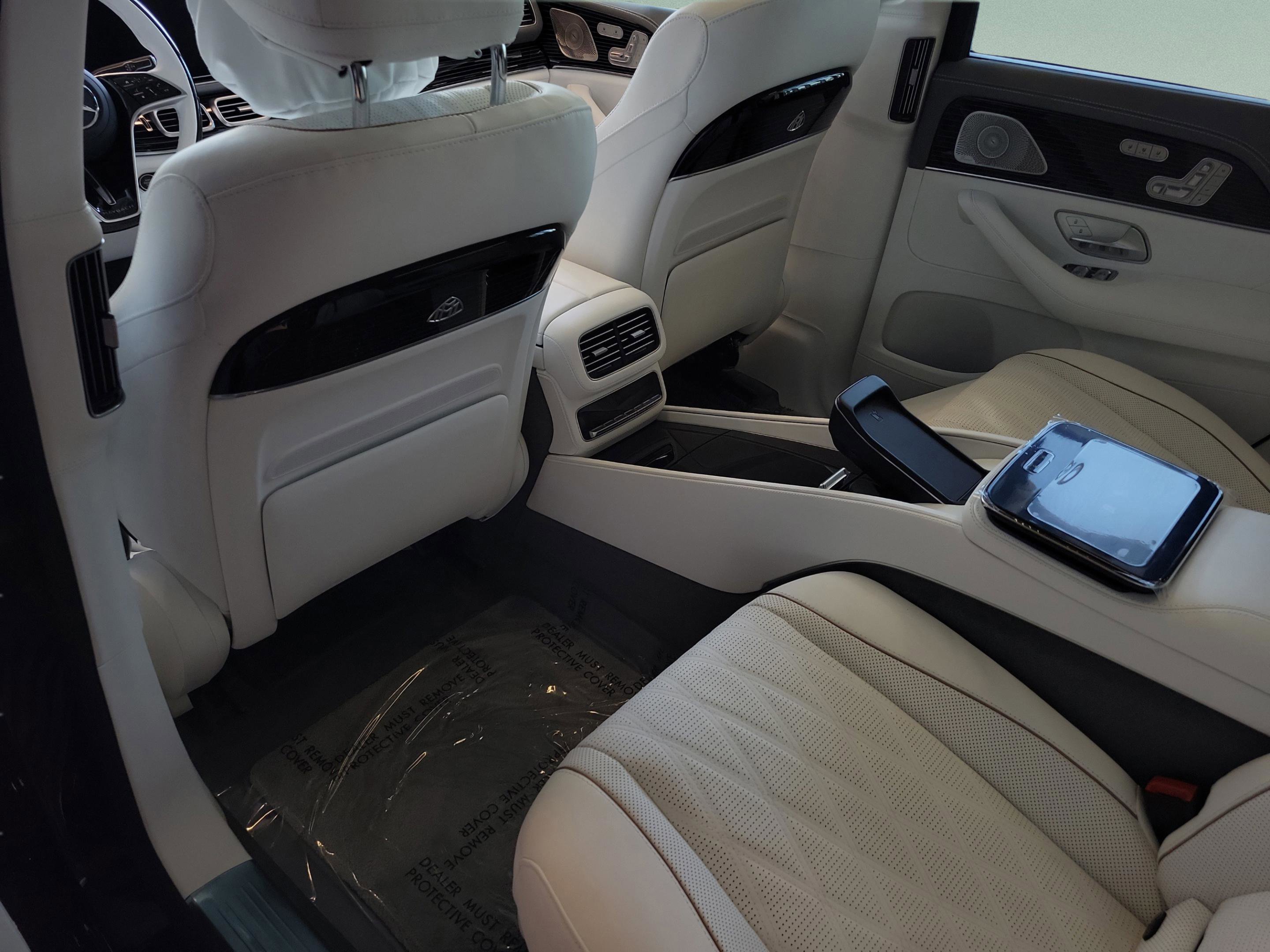 New 2026 Mercedes-Benz Maybach GLS 600 4MATIC image 7