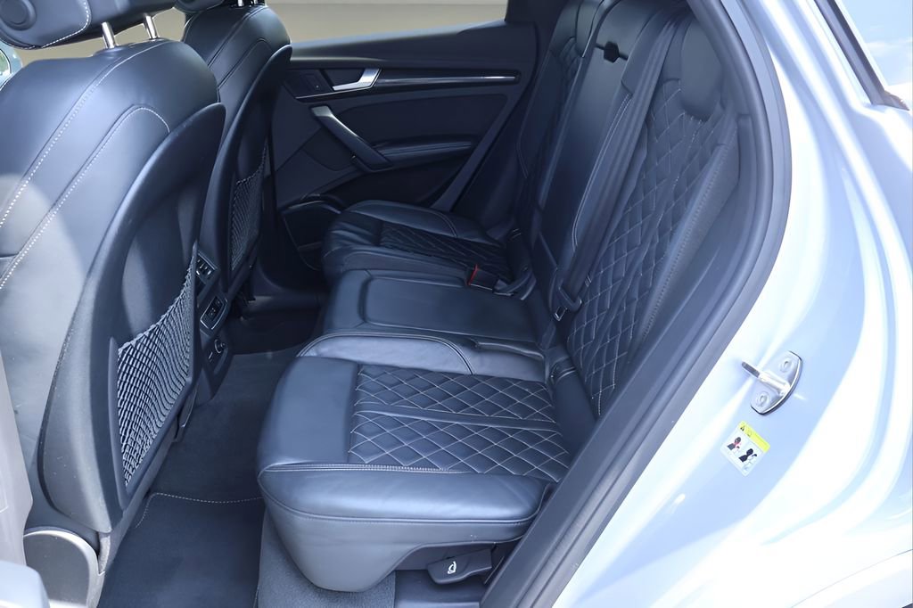 Used 2020 Audi SQ5 Premium Plus image 15