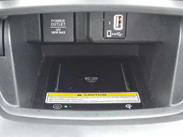 Used 2018 Honda Accord Touring image 7