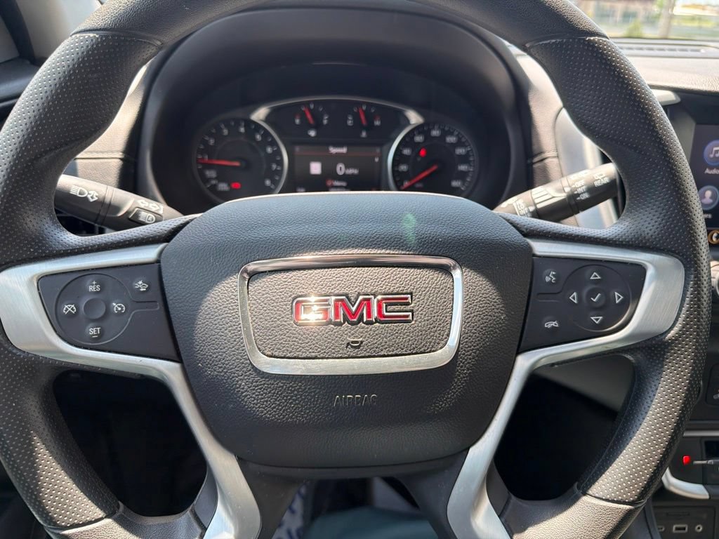 Used 2024 GMC Terrain SLE w/ Driver Convenience Package FWD image 22