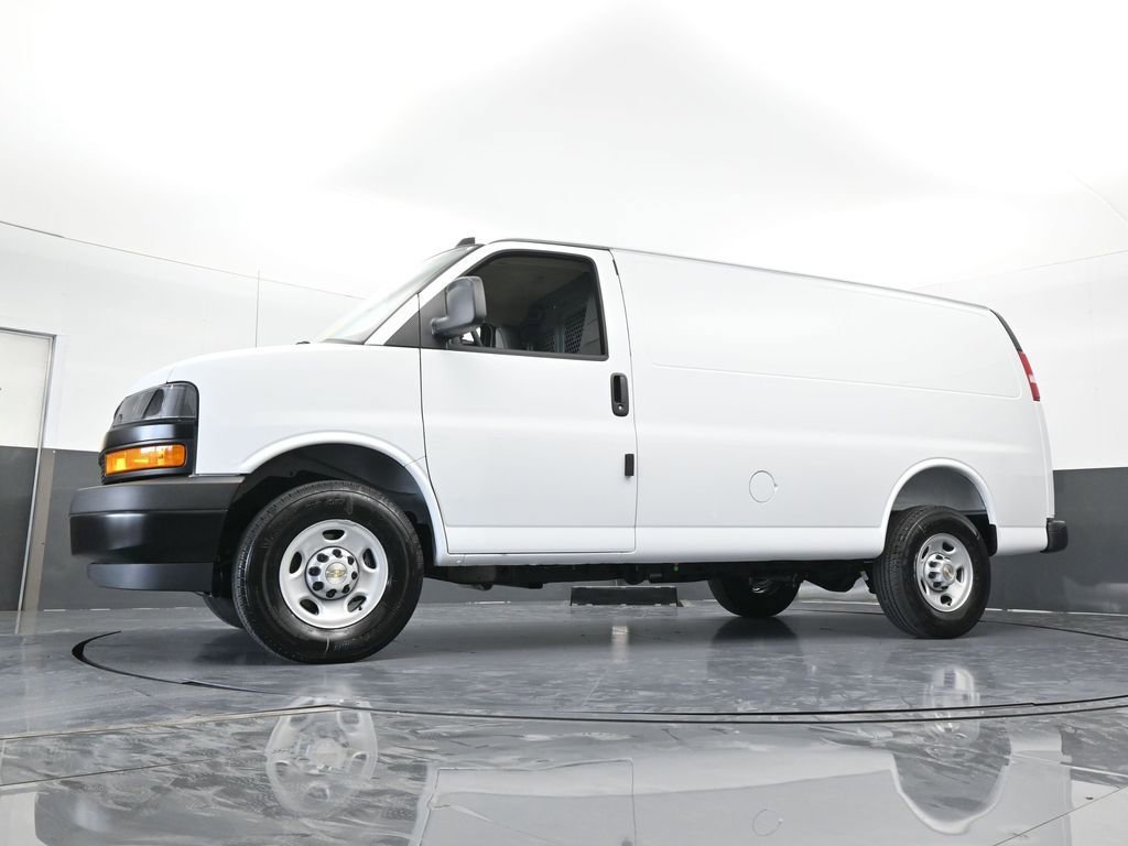 New 2025 Chevrolet Express 2500 w/ Driver Convenience Package image 44