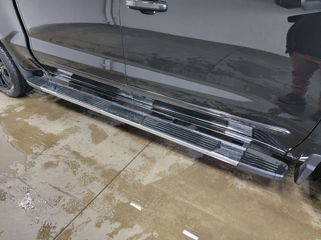 Certified 2024 Chevrolet Silverado 1500 High Country w/ High Country Premium Package image 36