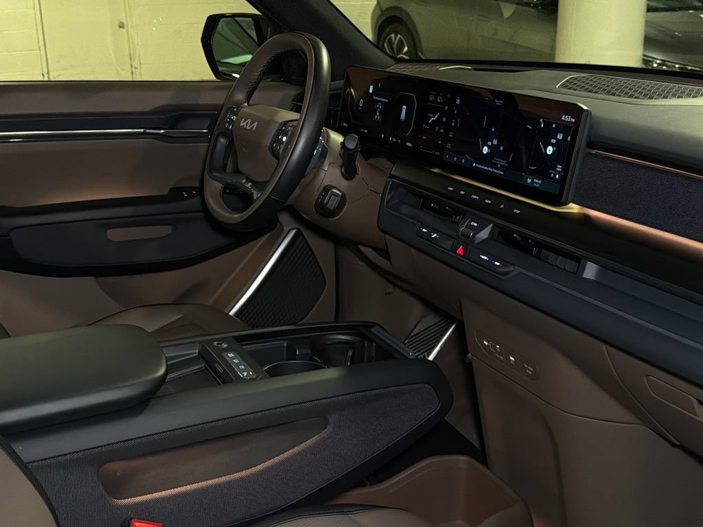 Certified 2026 Kia EV9 GT-Line AWD/4WD image 16