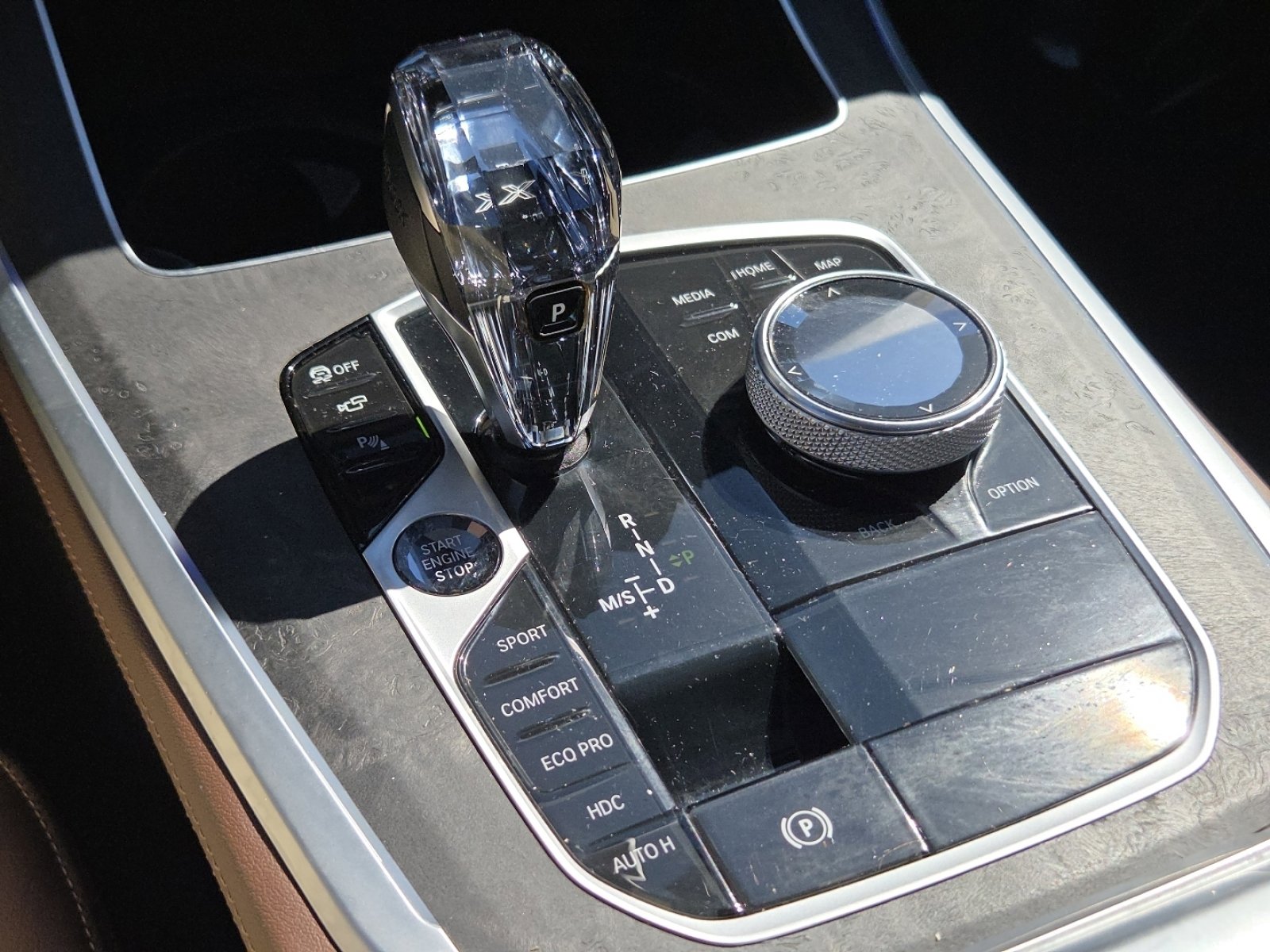 Used 2023 BMW X5 xDrive40i w/ M Sport Package image 32