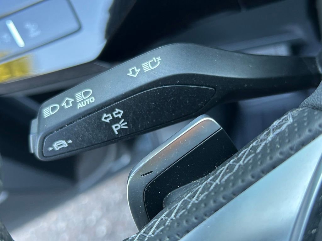 Used 2023 Audi e-tron S Premium Plus w/ Black Optic Package image 18