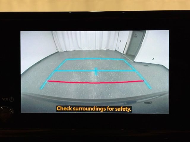 Certified 2024 Toyota Corolla Cross LE FWD image 17