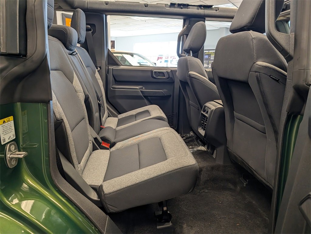 New 2025 Ford Bronco 4-Door image 12