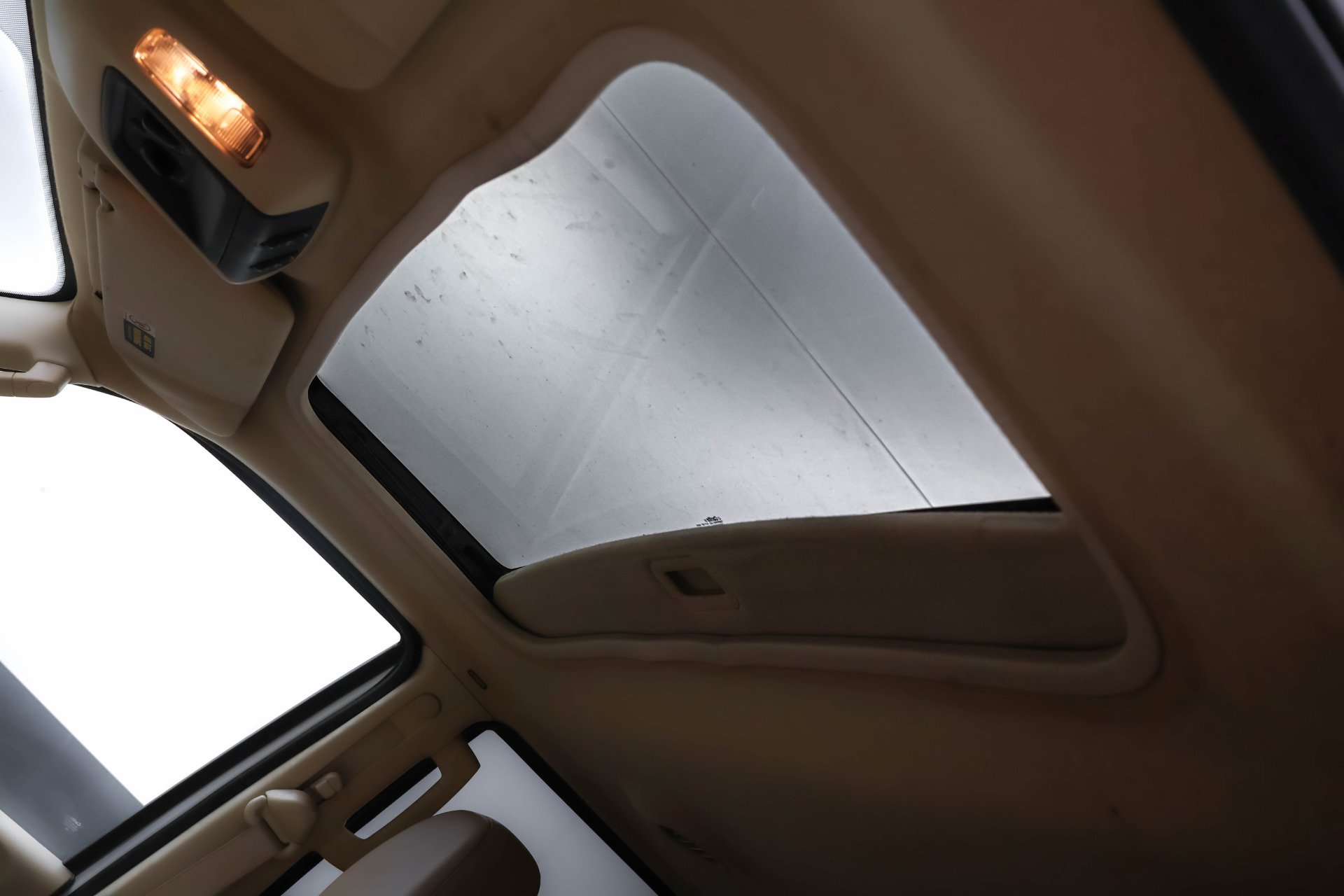 Used 2004 Ford Expedition Eddie Bauer image 8