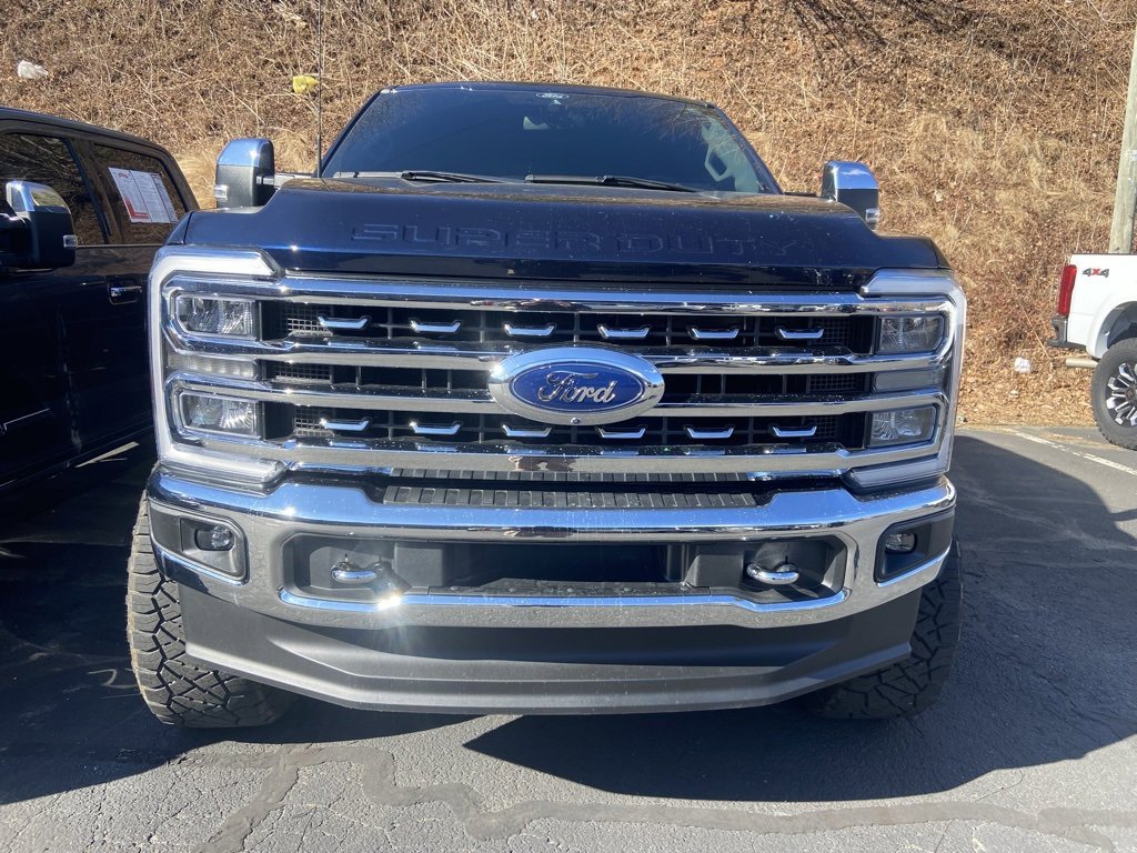 Used 2024 Ford F350 Lariat w/ Chrome Package image 14