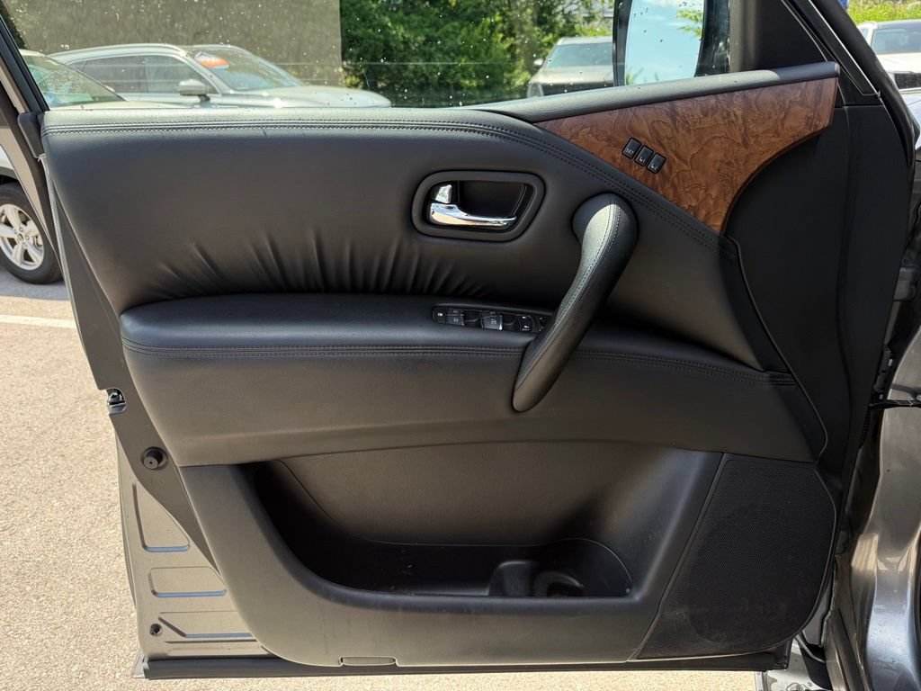 Used 2023 Nissan Armada SL w/ Cargo Package AWD/4WD image 7