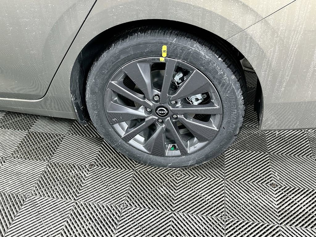 New 2026 Nissan Sentra SL w/ Floor Mat Package image 37