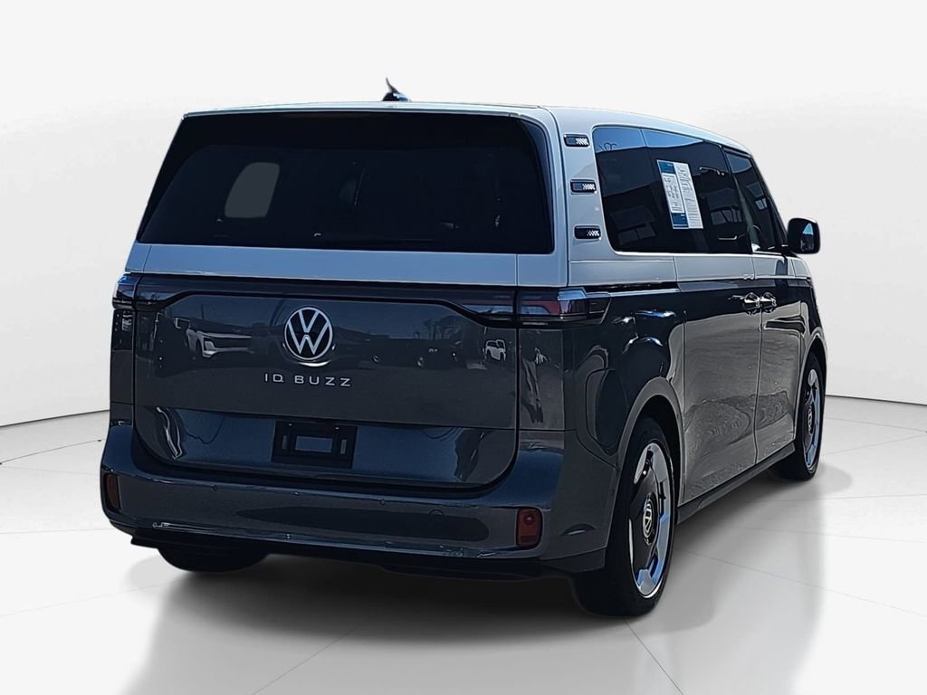 Used 2025 Volkswagen ID. Buzz Pro S Plus image 5