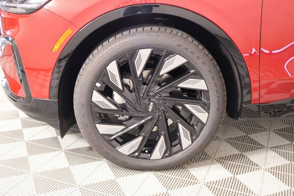 New 2026 Lincoln Nautilus Reserve w/ Jet Appearance Package image 18