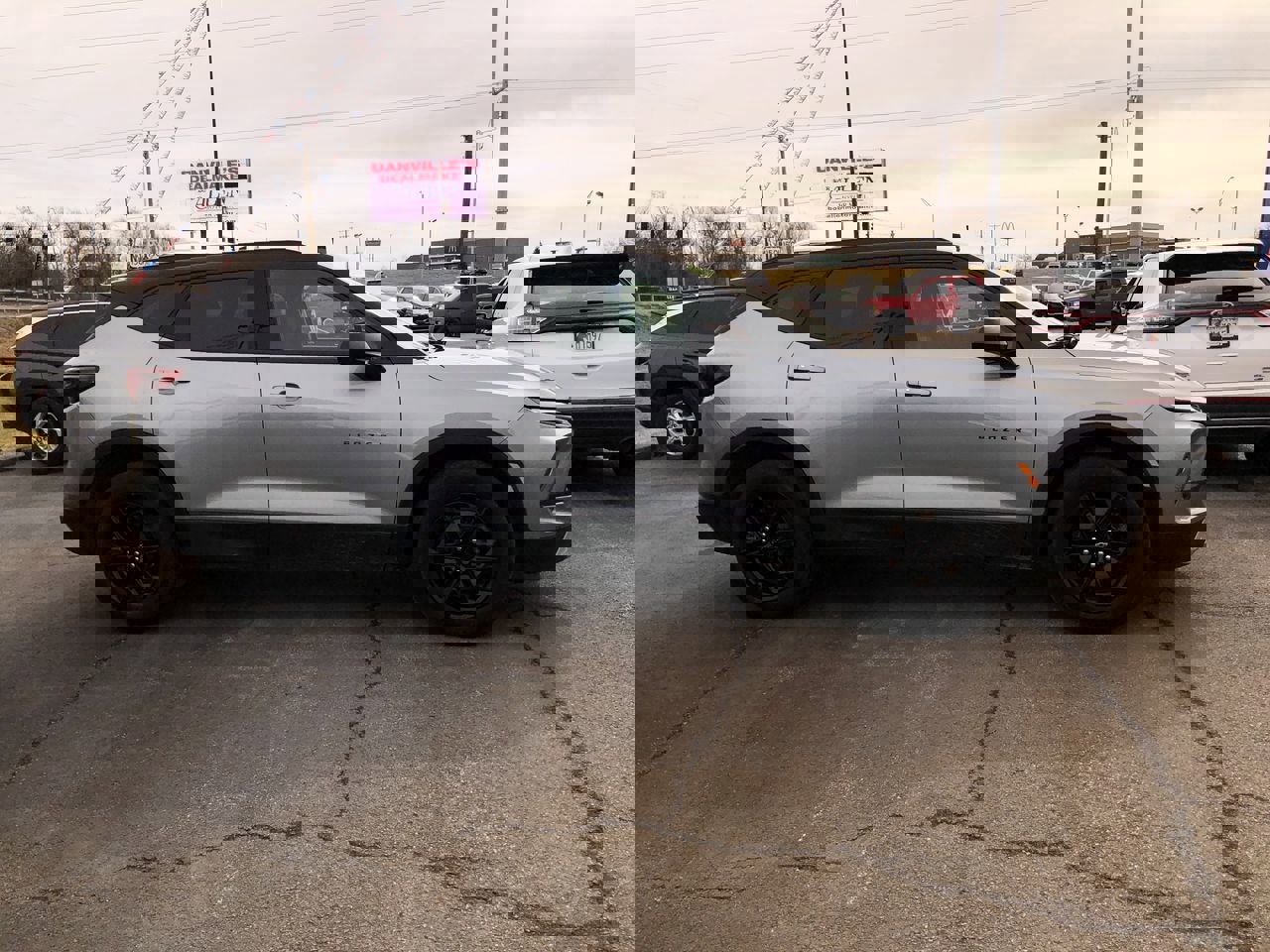 Used 2024 Chevrolet Blazer LT w/ Midnight/Sport Edition image 6