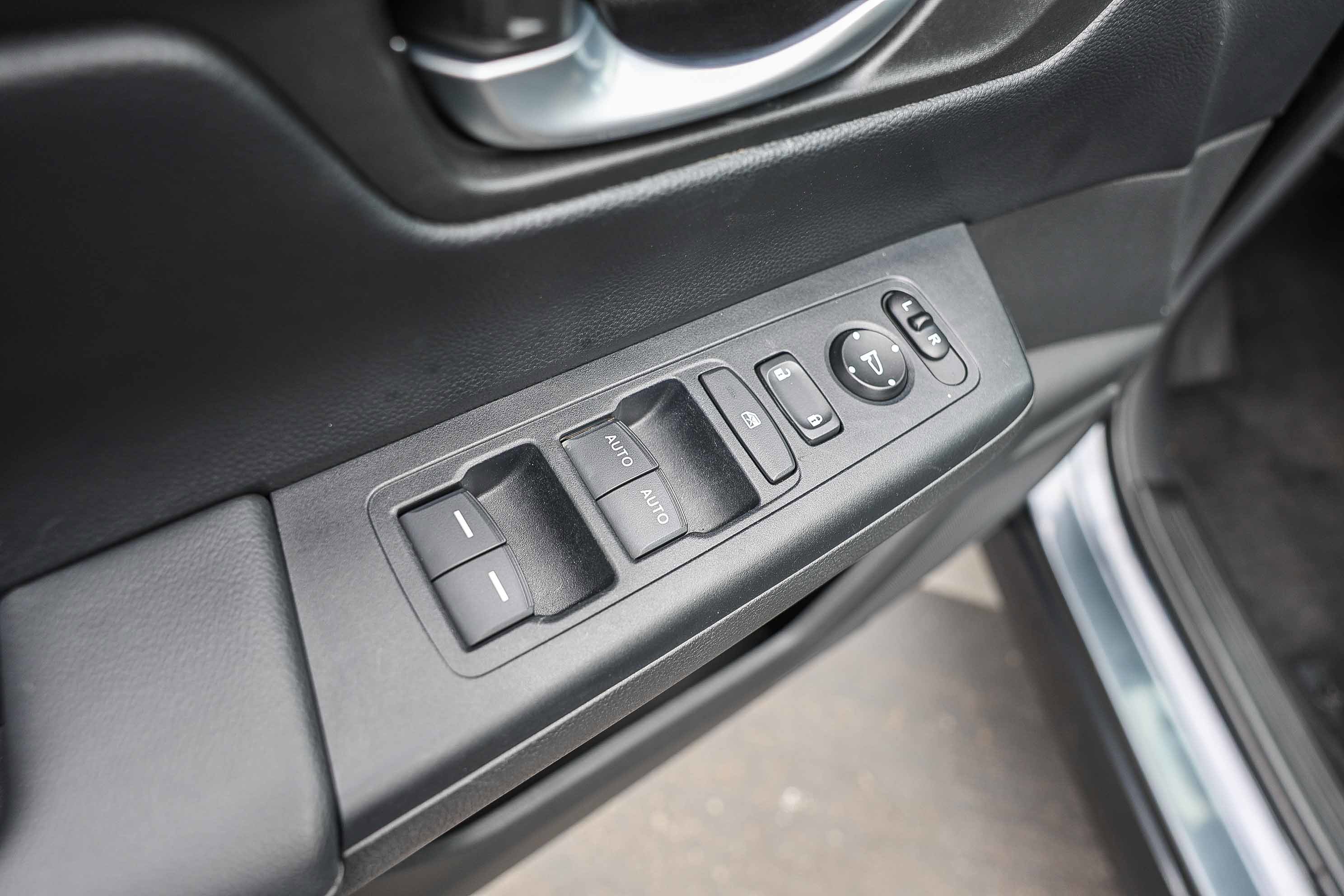 Certified 2023 Honda CR-V EX image 11