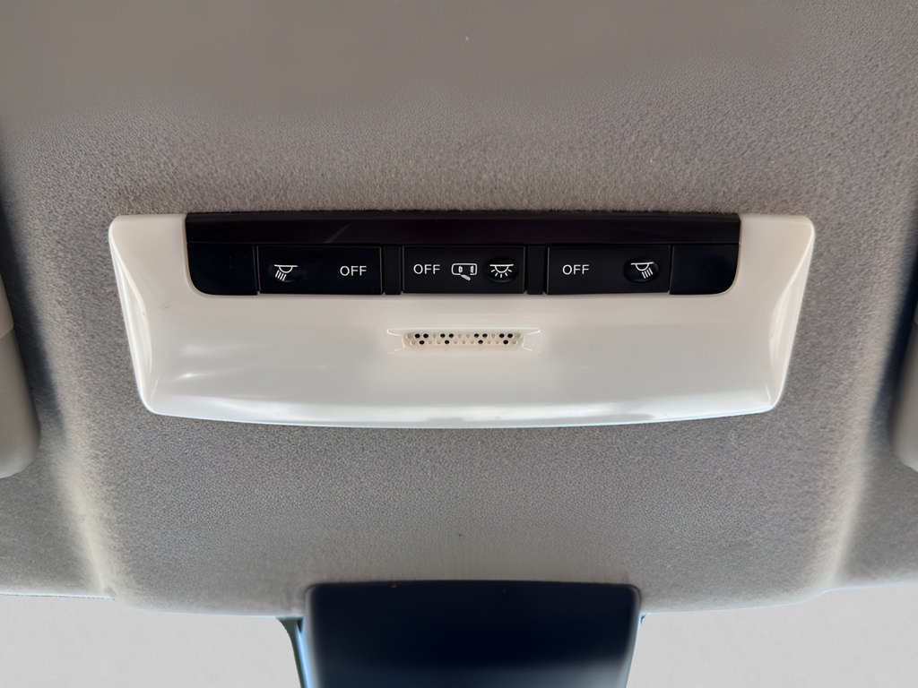 Certified 2022 Nissan Kicks S FWD image 21