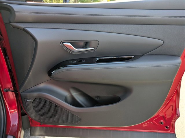 New 2025 Hyundai Tucson Limited image 37