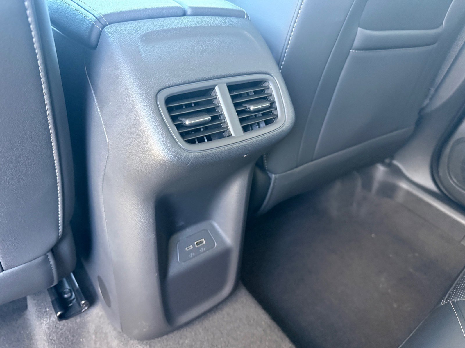 Used 2025 Buick Envision Preferred image 27