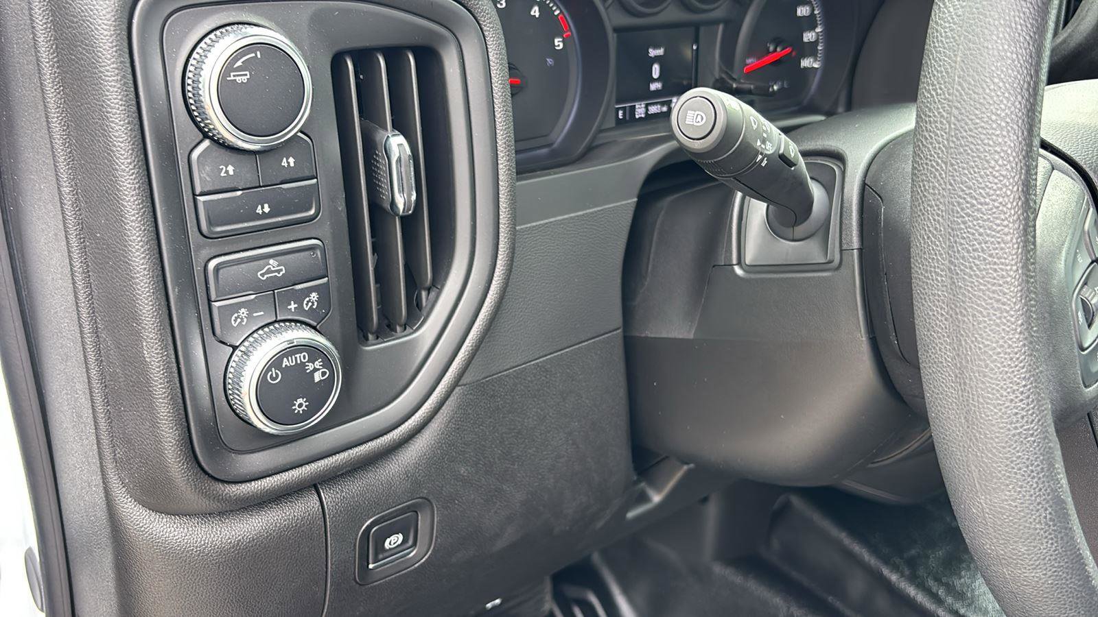 Certified 2025 GMC Sierra 3500 Pro image 25