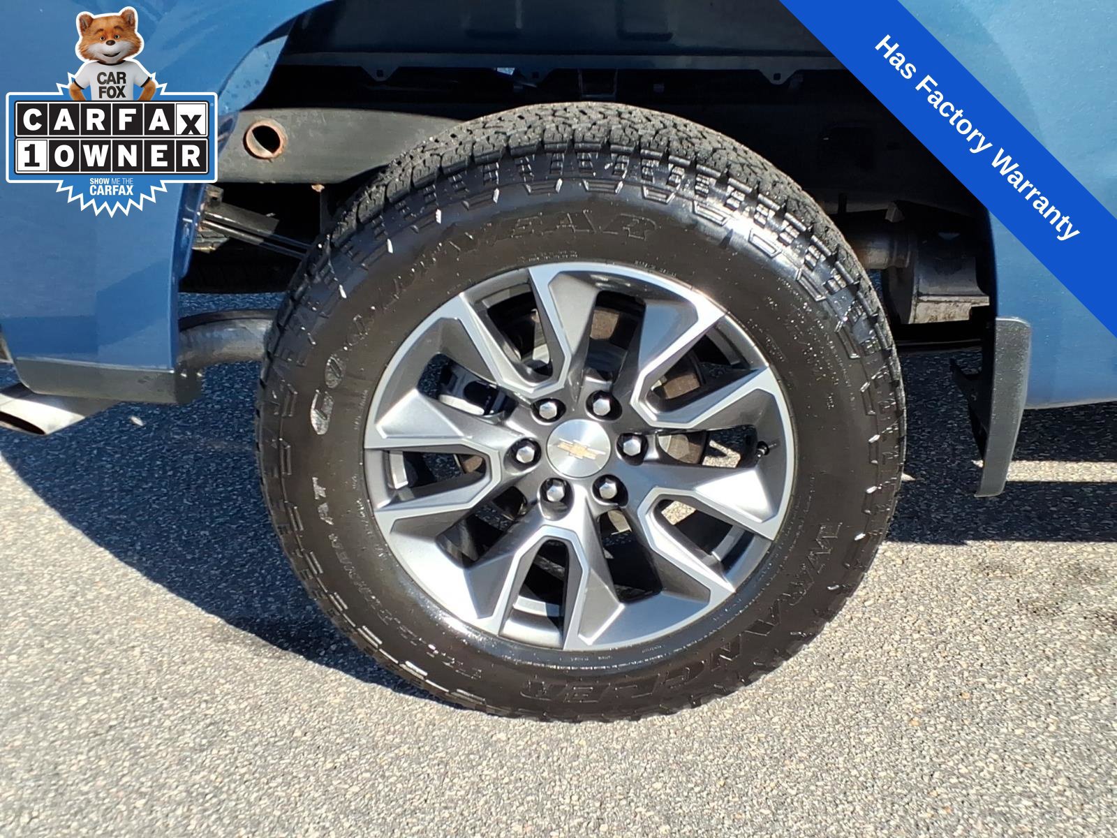 Used 2024 Chevrolet Silverado 1500 LT AWD/4WD image 14