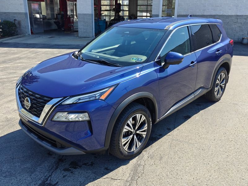 Used 2021 Nissan Rogue SV image 11