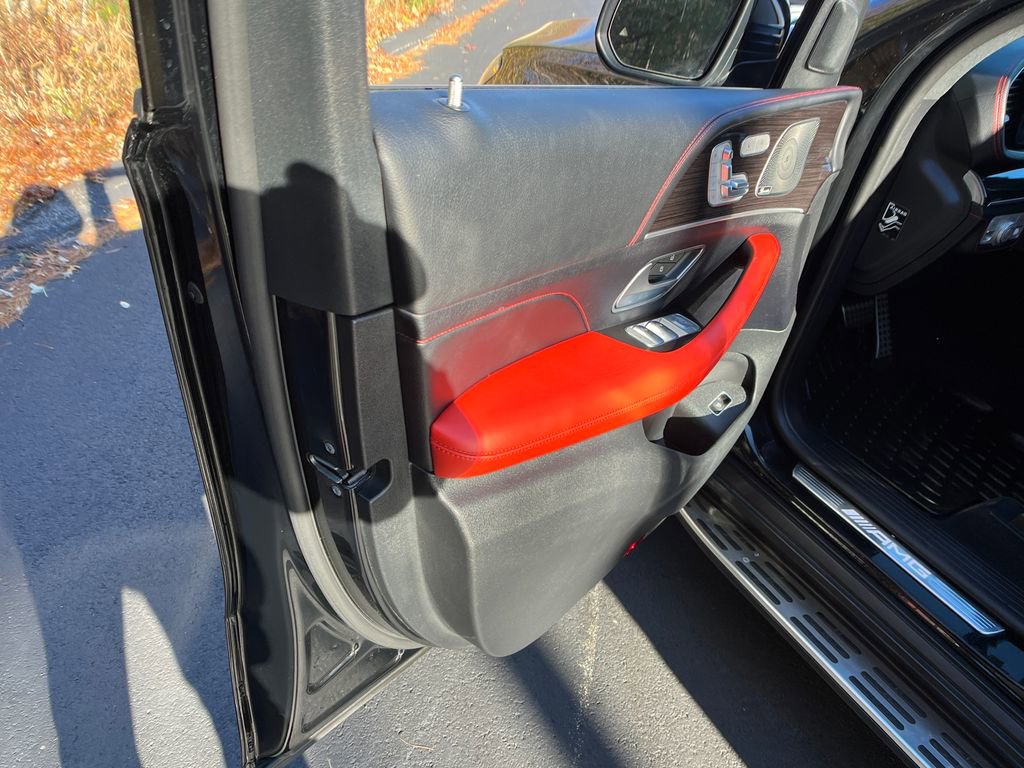 Used 2023 Mercedes-Benz GLE 53 AMG 4MATIC Coupe image 11