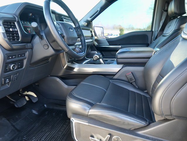 Used 2024 Ford F150 Platinum image 13