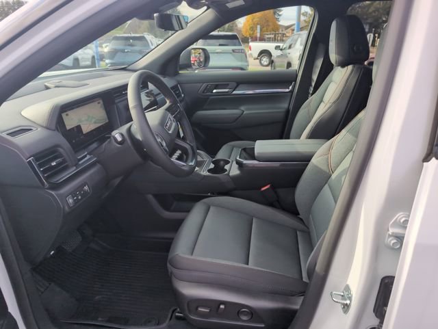 New 2026 GMC Terrain AT4 w/ Technology Package II AWD/4WD image 13