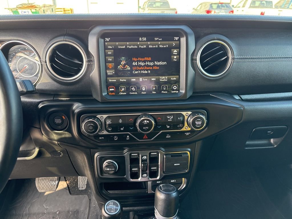 Used 2023 Jeep Wrangler Unlimited Sahara w/ Cold Weather Group AWD/4WD image 35