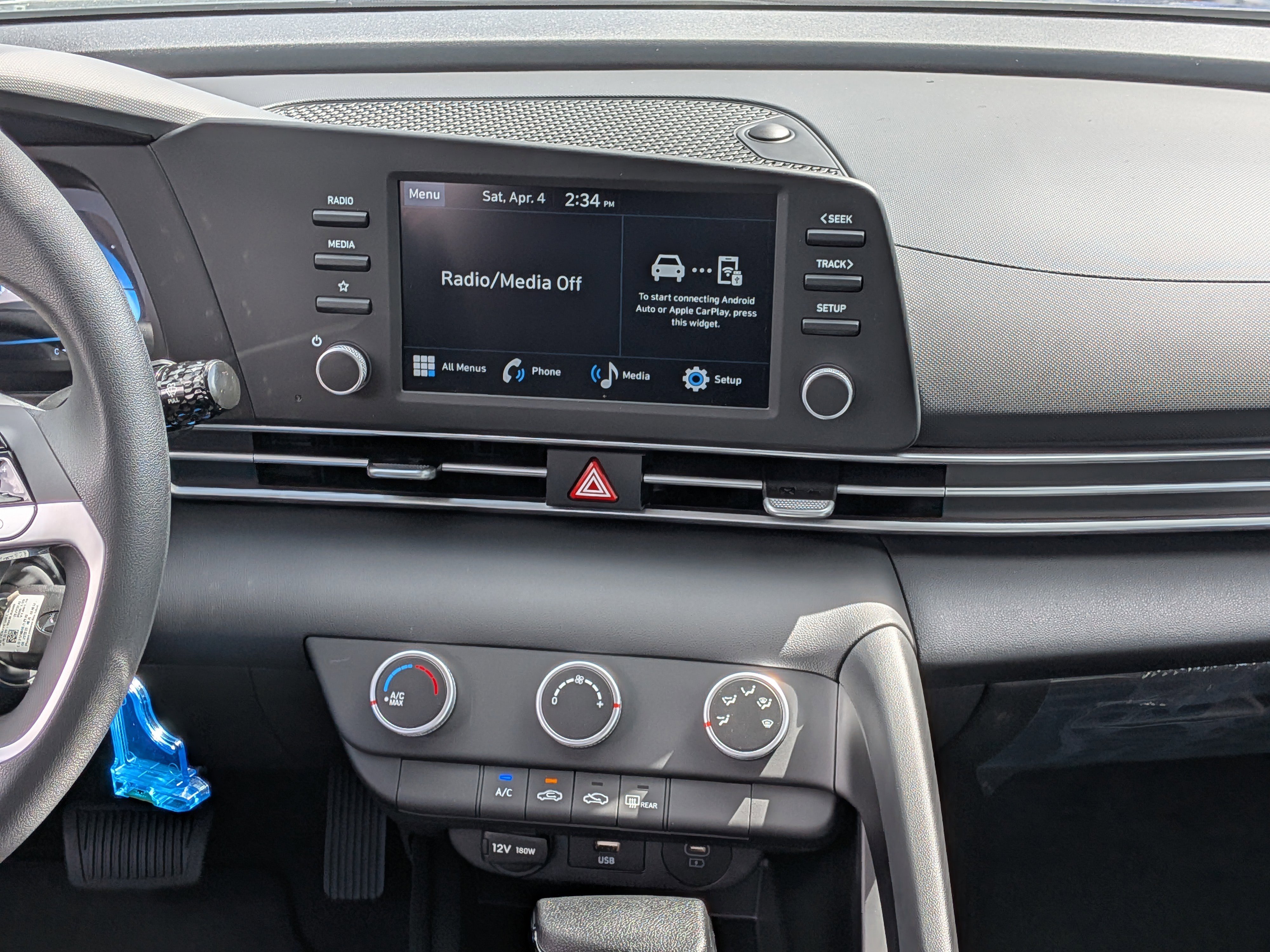 New 2026 Hyundai Elantra SE image 18