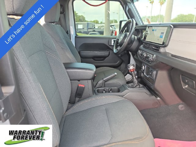 Used 2024 Jeep Wrangler Sport AWD/4WD image 8