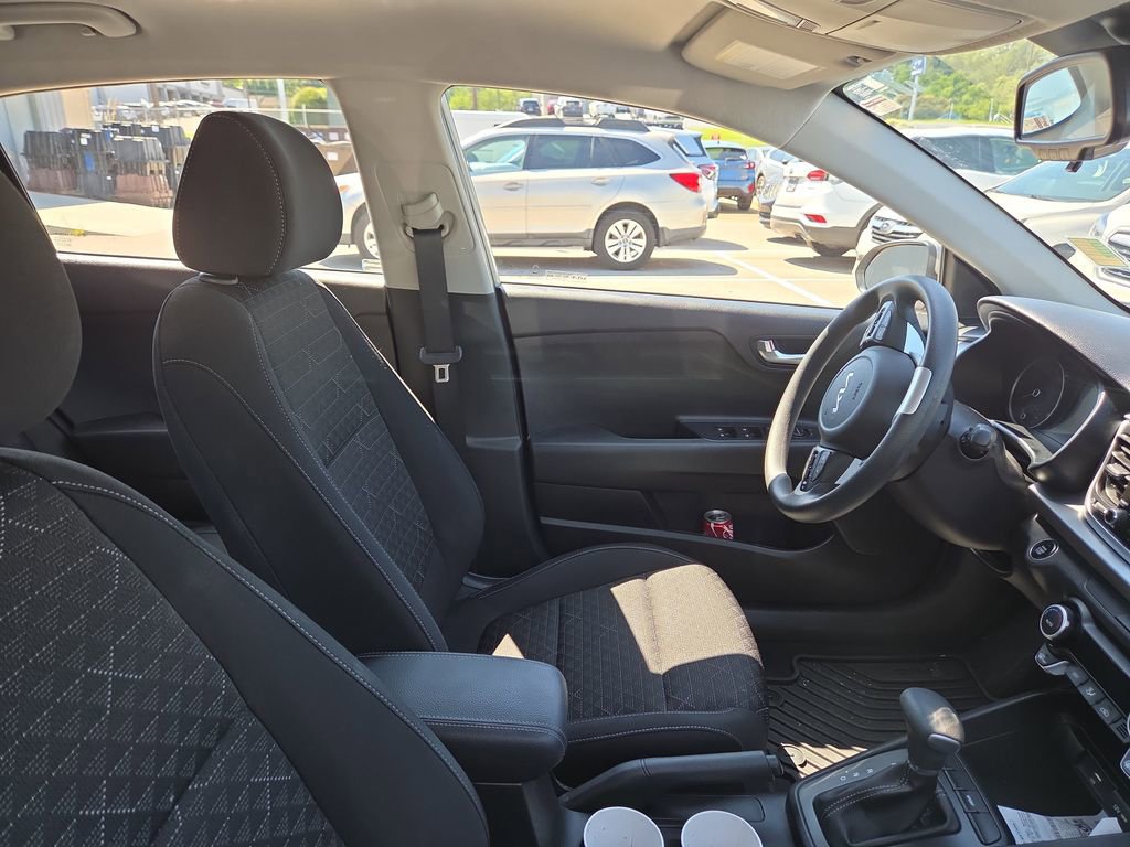 Used 2023 Kia Rio S w/ Technology Package FWD image 11