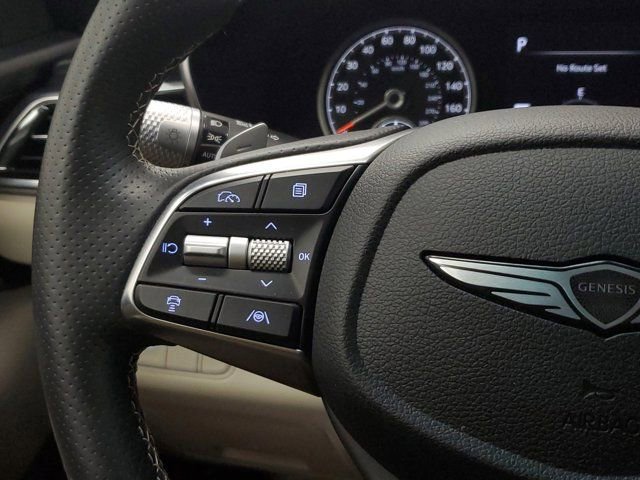 Used 2026 Genesis G70 2.5T image 24
