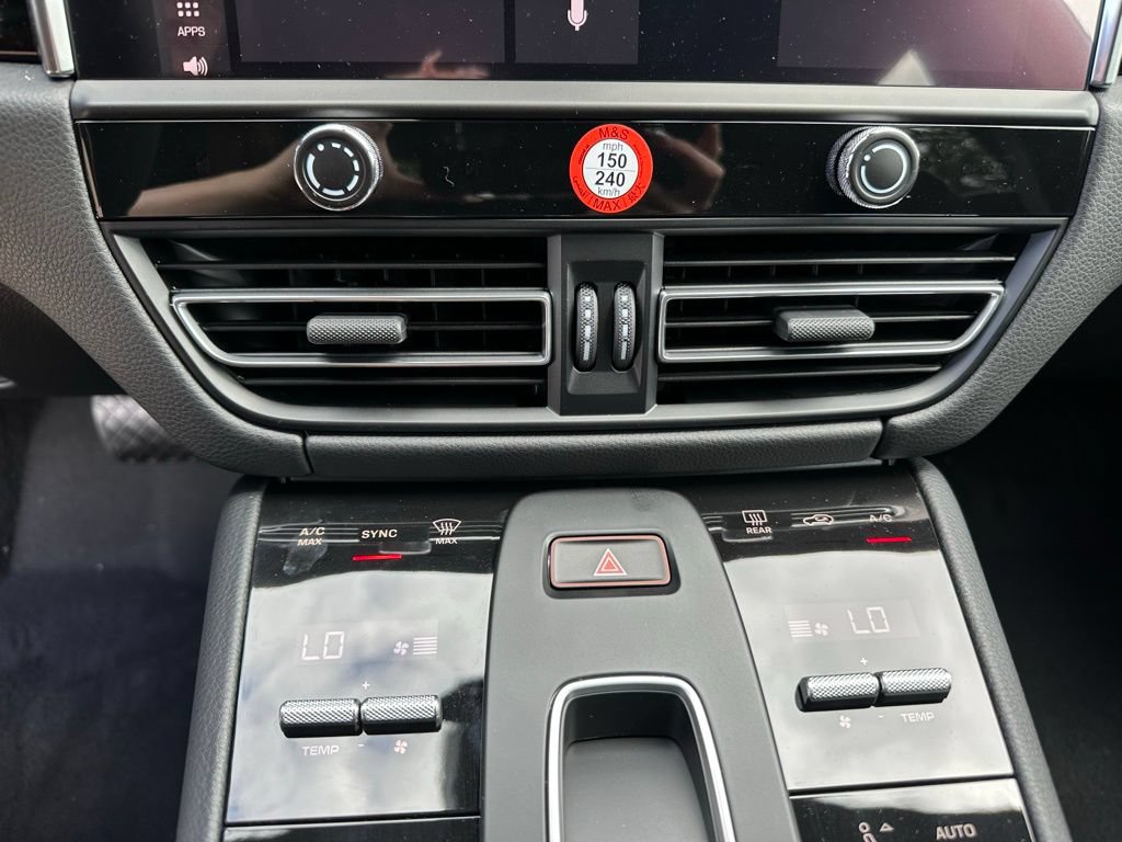 New 2026 Porsche Macan S AWD/4WD image 27